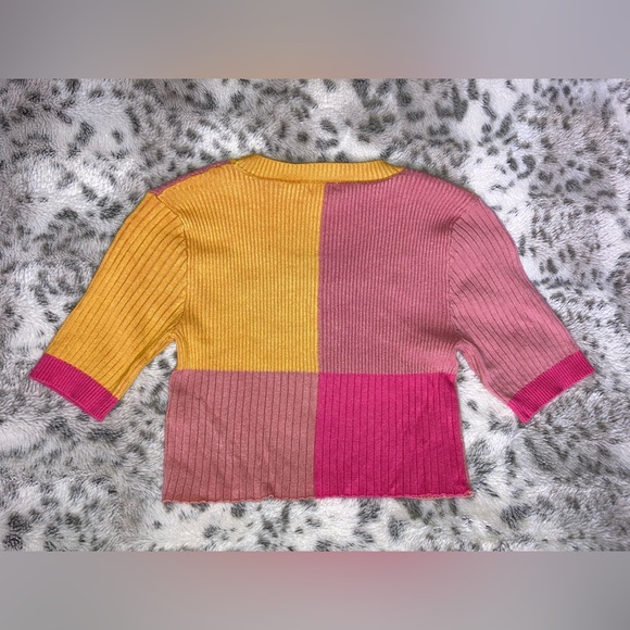 Garage Crop Top - Picture 6 of 6